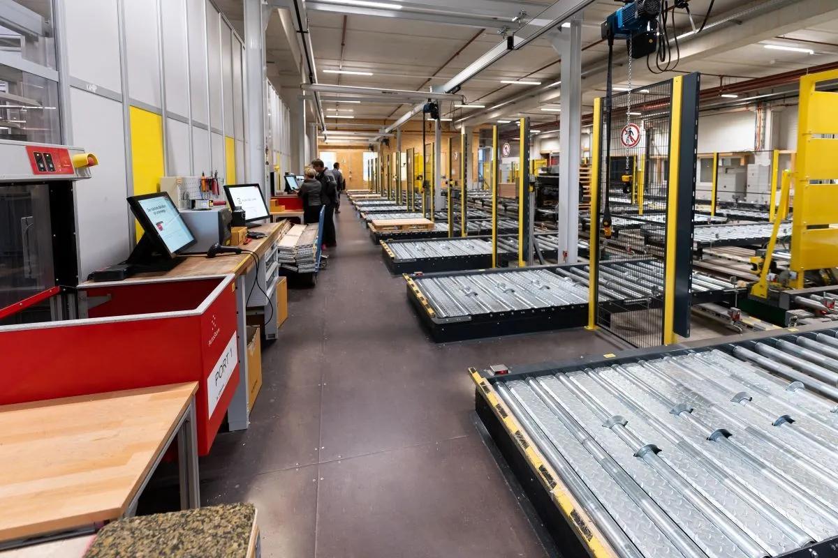 AS + Palettenfördertechnik