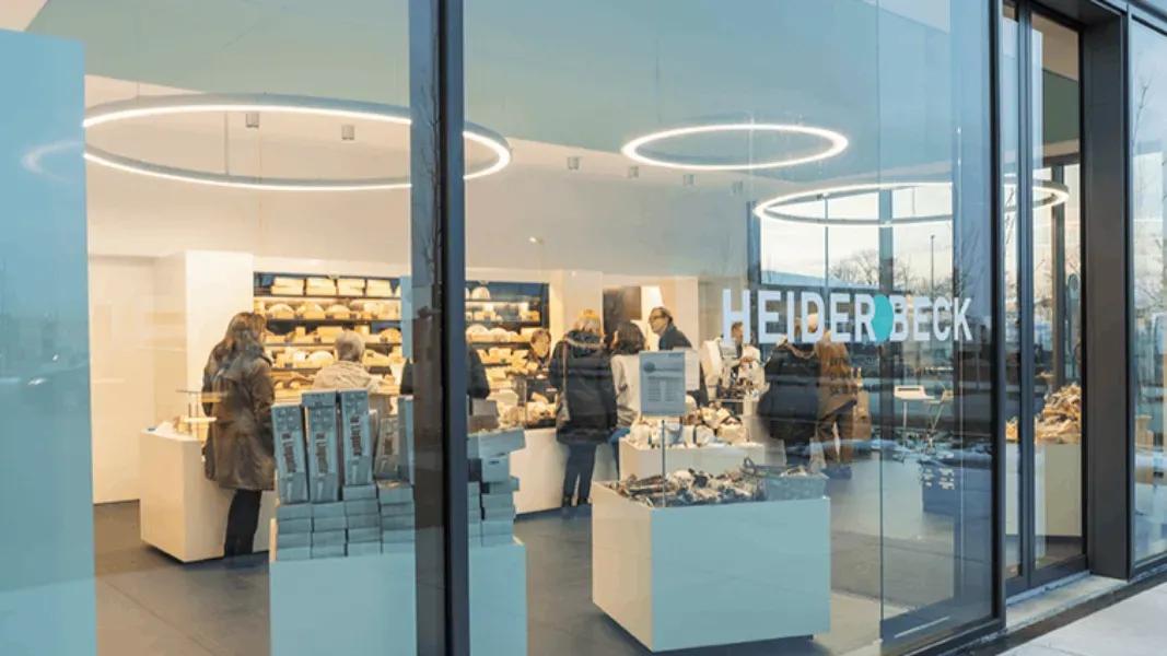 hoermann-intralogistics-Heiderbeck_Outlet view