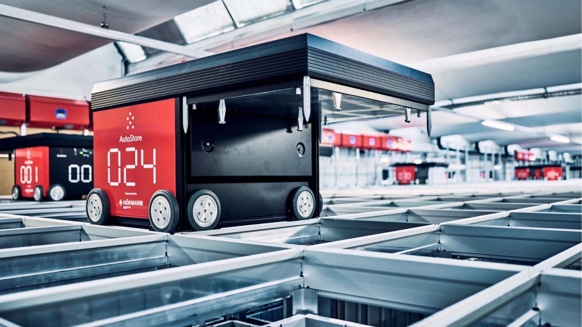 HÖRMANN Intralogistics - News - Robots in the grid at geomix