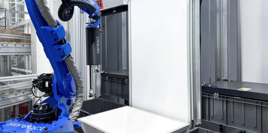 Sereact Blauer Roboter