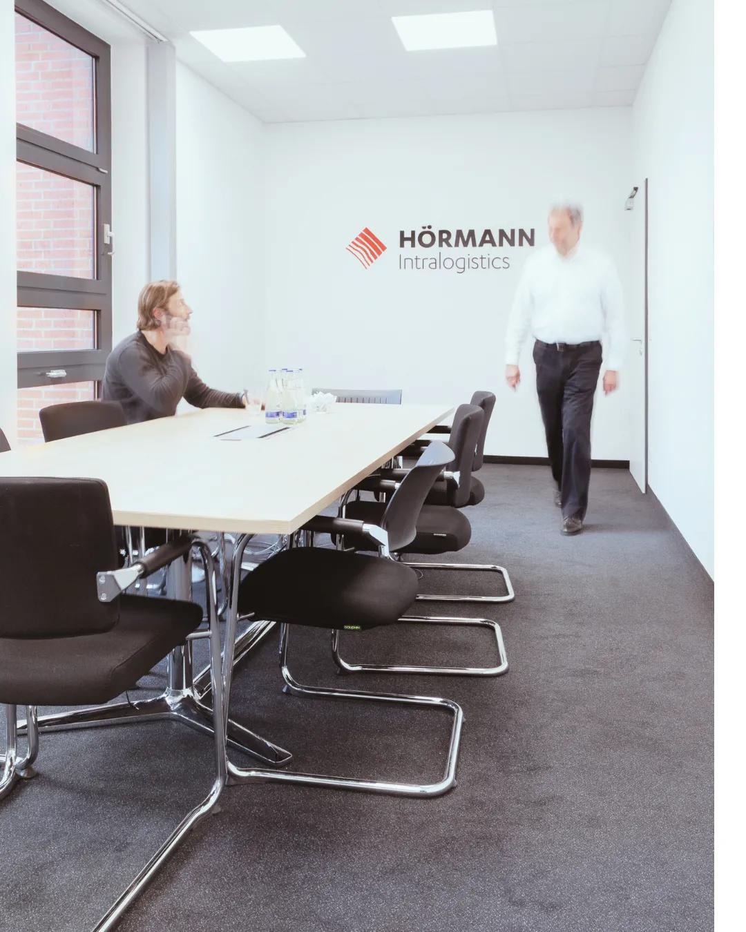 Büro München Meetingraum 1.OG