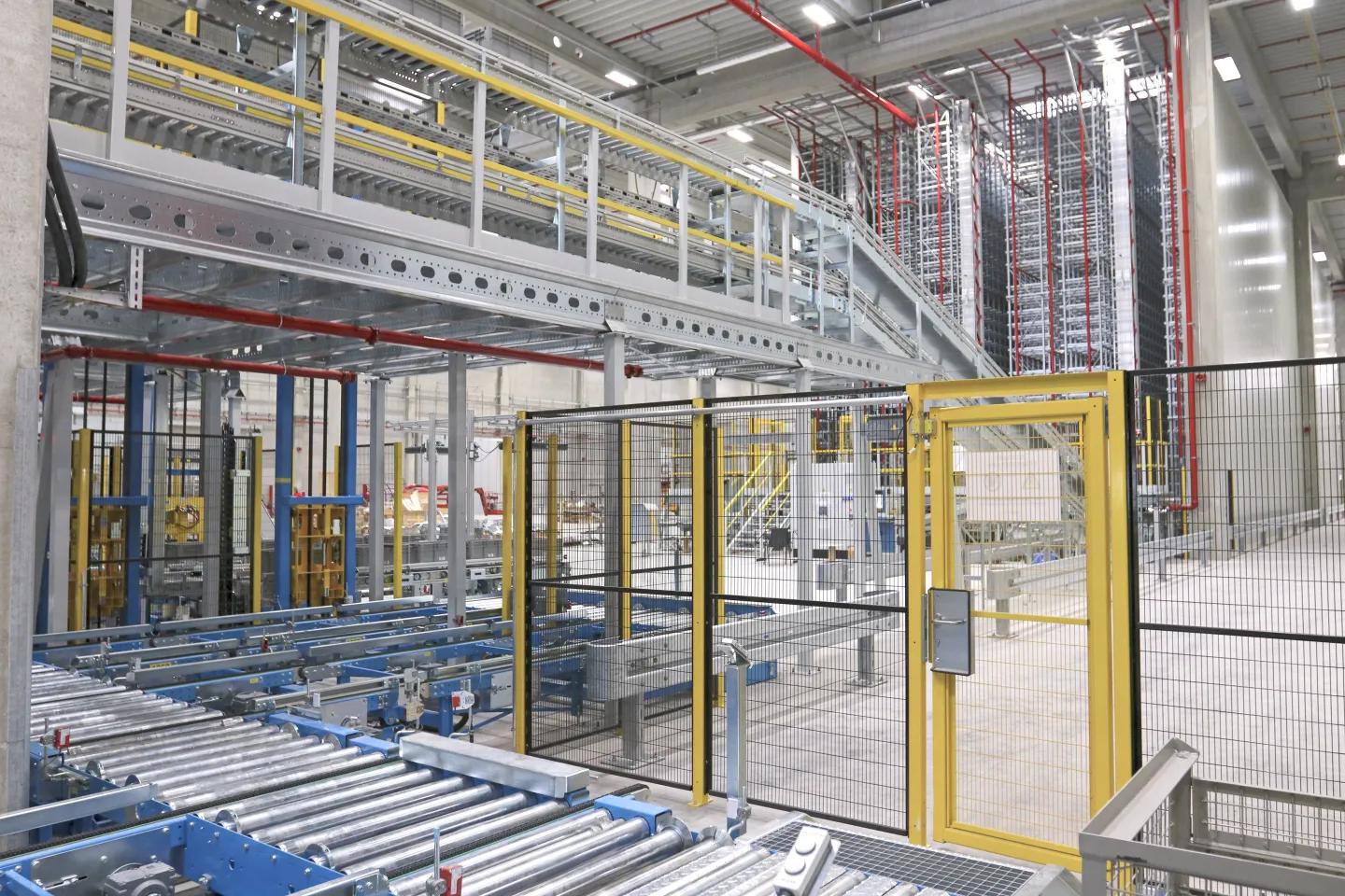 Detailansicht KM Fördertechnik mit Eckumsetzer