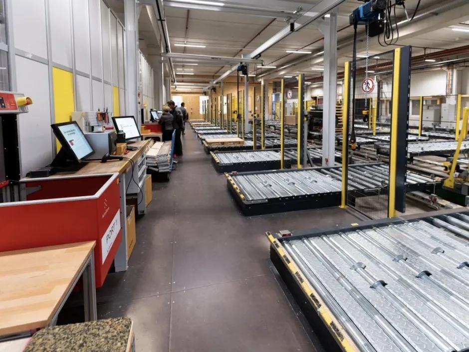 AS + Palettenfördertechnik